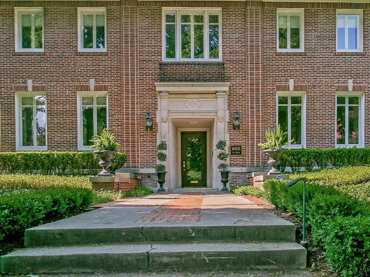 Bishops Hall (Adults Only) Oak Park Exterior photo